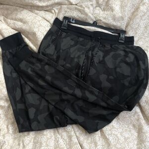 Zella camo leggings joggers sweatpants